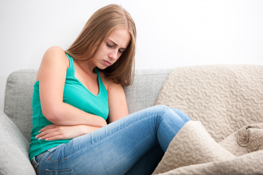 Brutálisan erős menstruációs görcsök és nagyon erős vérzés ellen mit lehet tenni?